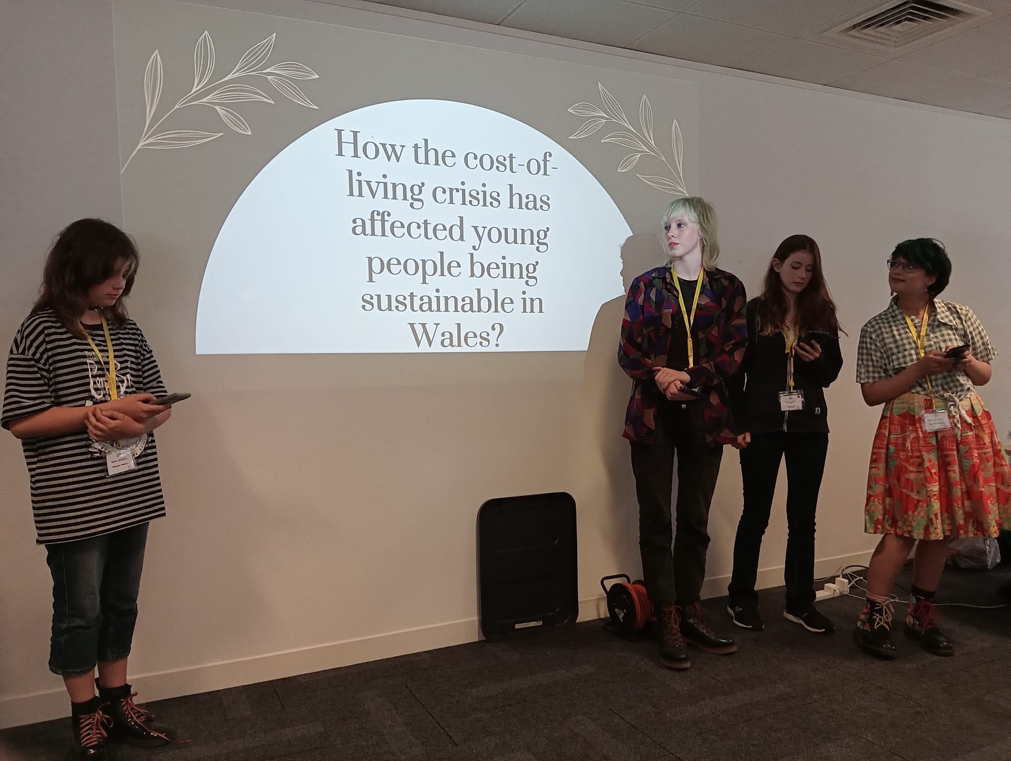 Peer Research Group Presents at the Glasgow Youth Conference 2024